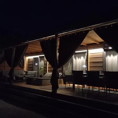 Holiday home Mobile Agava 2