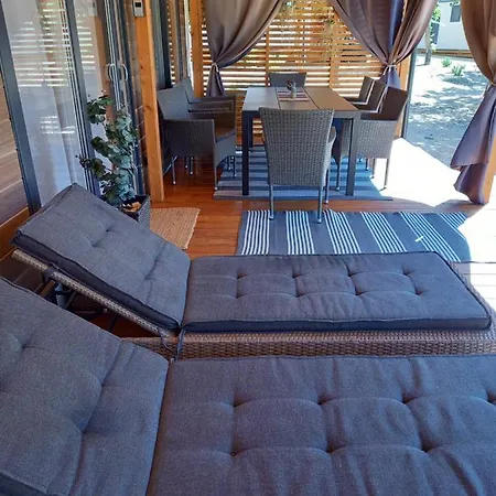 別荘 Mobile Agava 2 ビオグラード・ナ・モル