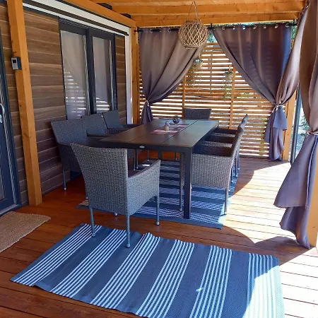 Mobile Agava 2 Biograd Na Moru